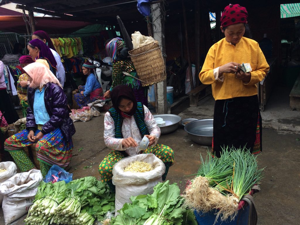 Chợ Phiên Đồng Văn